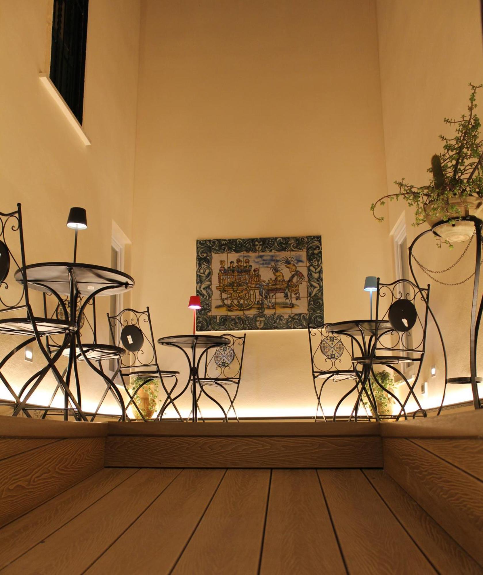 פלרמו Falstaff Rooms & Suites מראה חיצוני תמונה